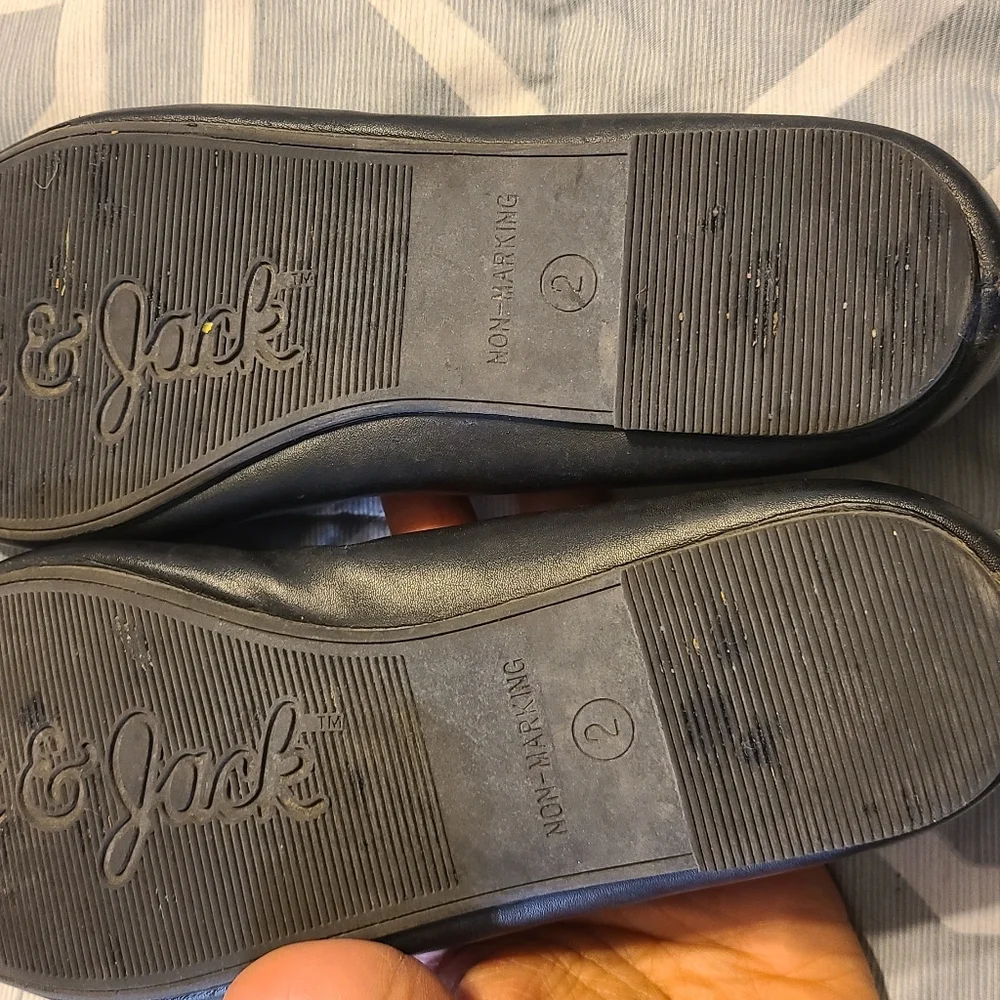 Cat & Jack black Mary Jane flats with bow, size 2,